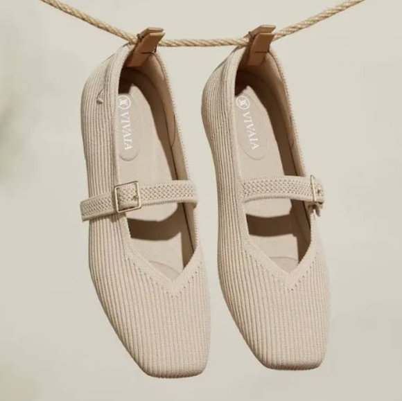 vivaia Shoes - Vivaia Margot Mary-Jane Almond Square-Toe Flats | 37.5